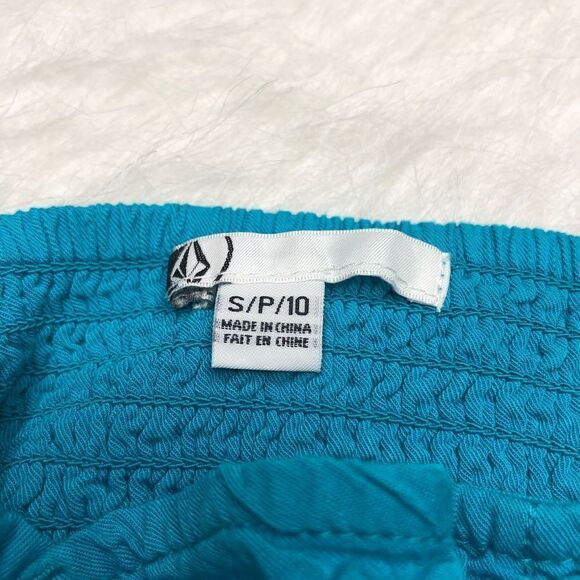 Volcom Women’s Blue Ombré Sleeveless Smocked Maxi Dress Size S - Picture 8 of 10